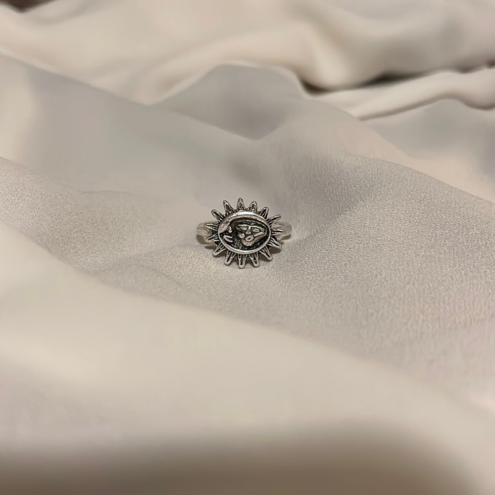 Sun and moon ring, silver, size 8-9